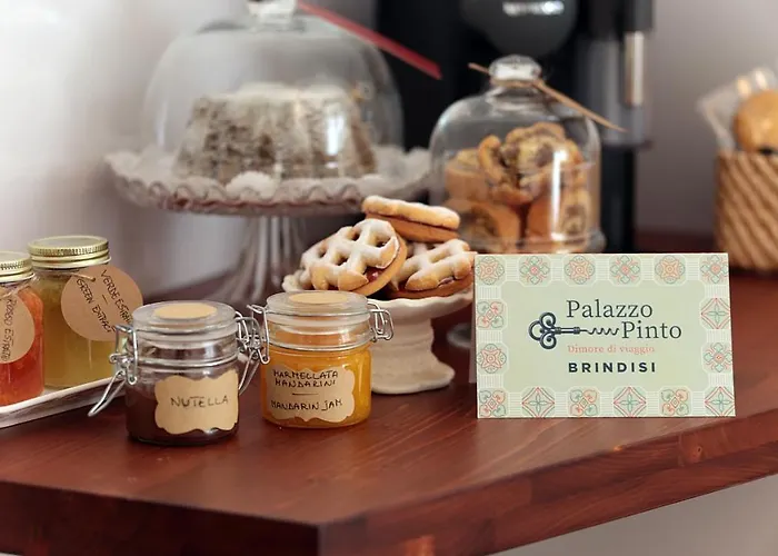 Alojamento de Acomodação e Pequeno-almoço Palazzo Pinto 4*