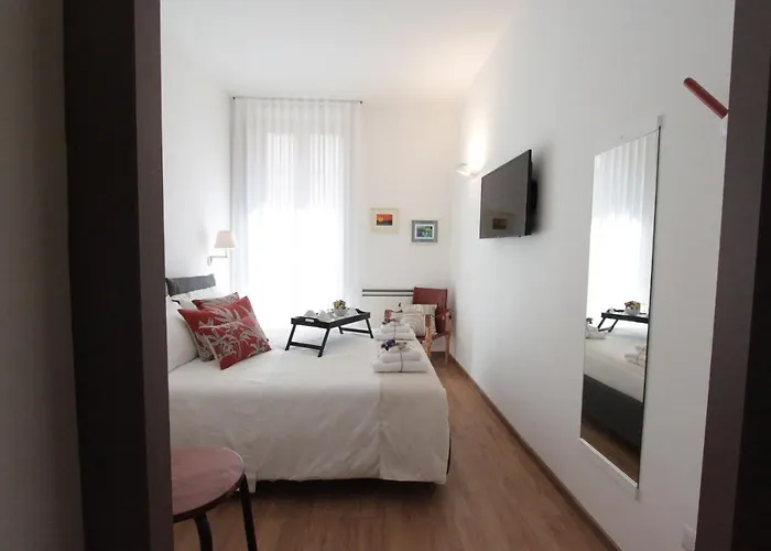 Alojamento de Acomodação e Pequeno-almoço Palazzo Pinto Brindisi