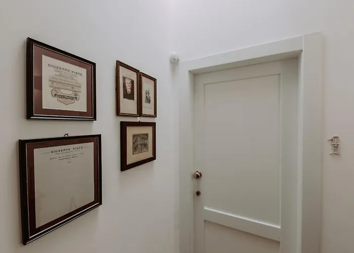 Palazzo Pinto Alojamento de Acomodação e Pequeno-almoço Brindisi