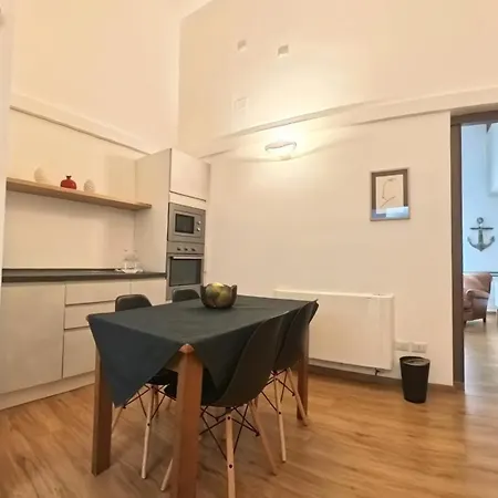 Palazzo Pinto Panzió 4*